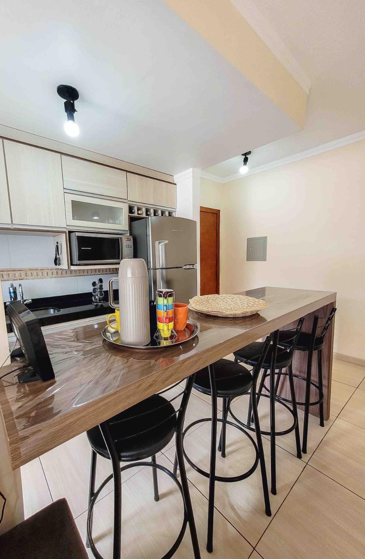 Grande Apt No Centro C/ Cozinha Completa Varanda Poços de Caldas Esterno foto